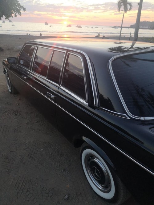 SUNSET-BEACH-LIMO-COSTA-RICA.jpg